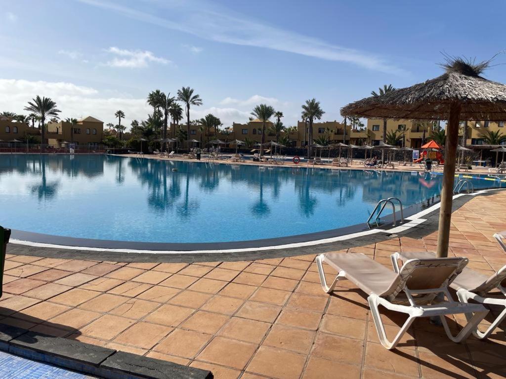 Casa Mari Y Jose Con Grandes Piscinas Y Wifi Gratis Apartment Corralejo Exterior photo