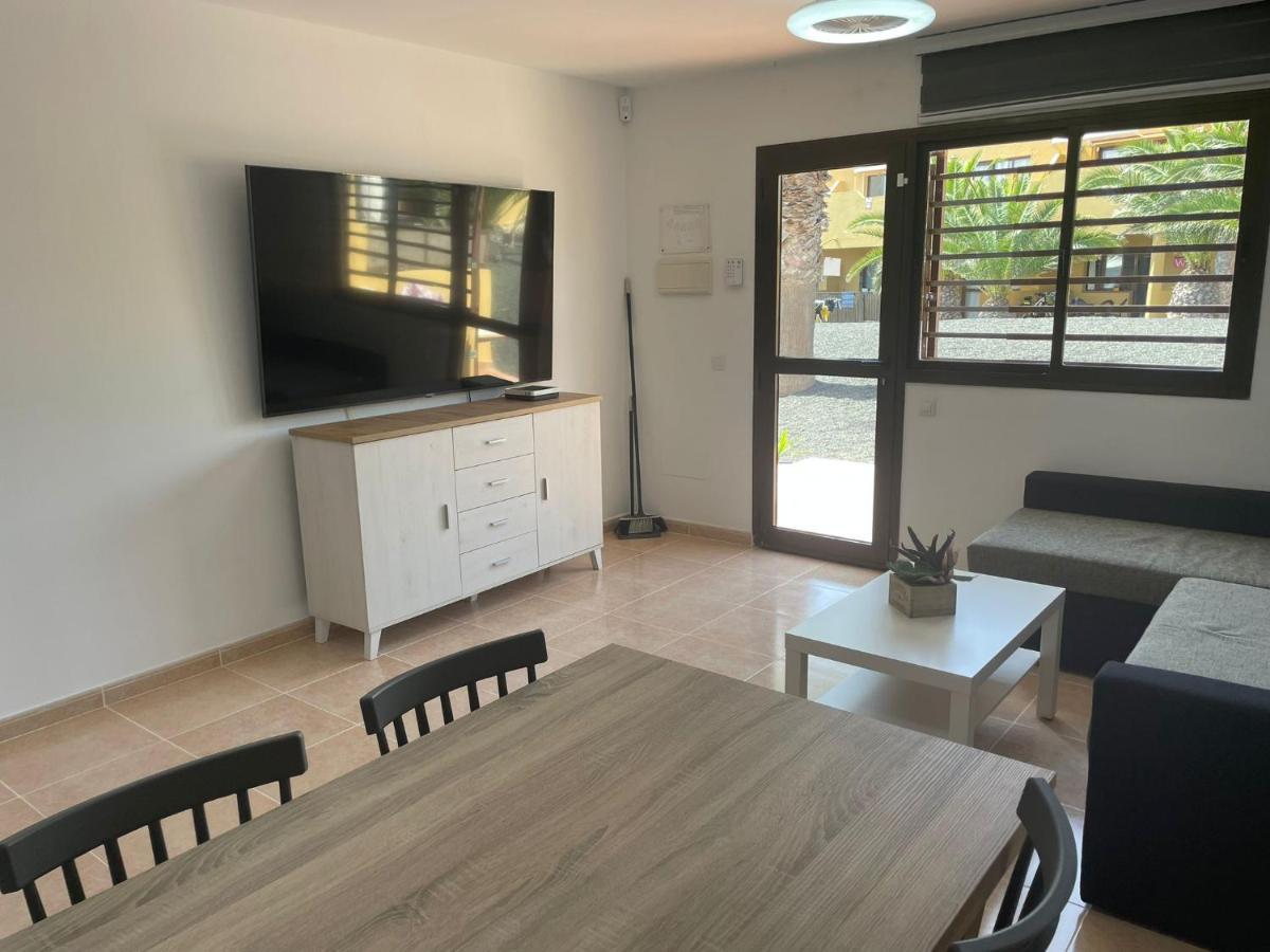 Casa Mari Y Jose Con Grandes Piscinas Y Wifi Gratis Apartment Corralejo Exterior photo